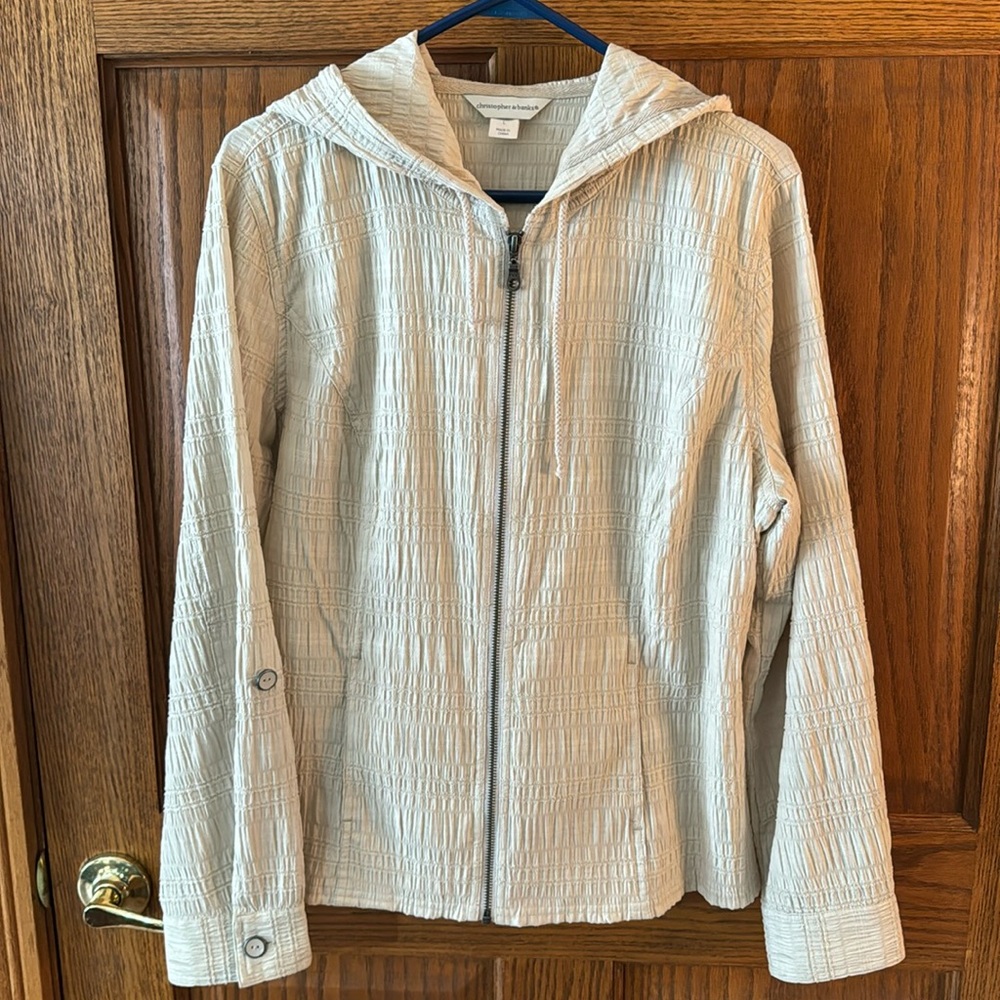 Ladie’s Tan Jacket